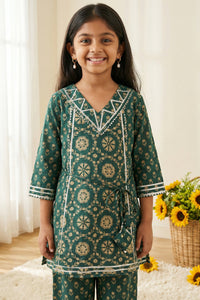 Girls Green A-Line Style Cotton Kurti with Palazzo