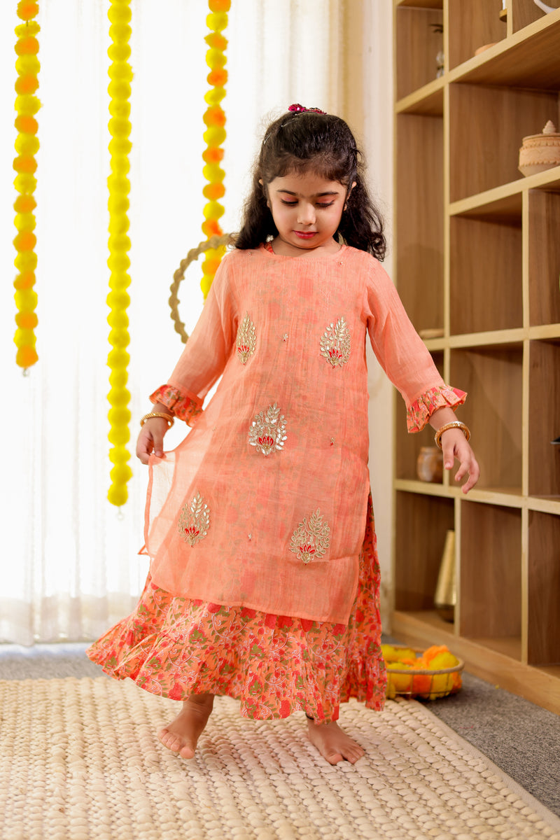 orange dress kurti Sunbreeze Orange Cotton Chikankari Sleeveless Kurti with Embroidery