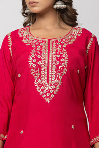 Women Fuchsia Hand Embroidered Mulmul Kurti with Pant and Chanderi Dupatta